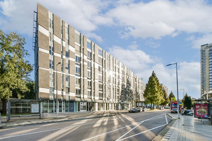 Arent Janszoon Ernststraat 274 in Amsterdam foto