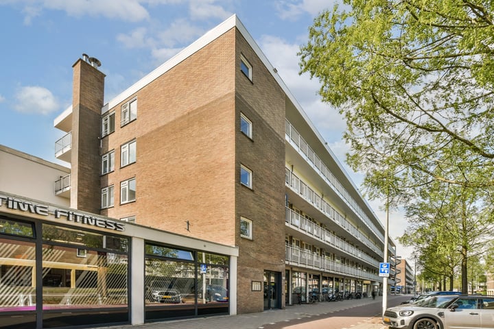 Arent Janszoon Ernststraat 795 in Amsterdam foto