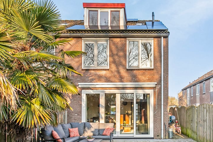 Ares 23 in Hellevoetsluis foto