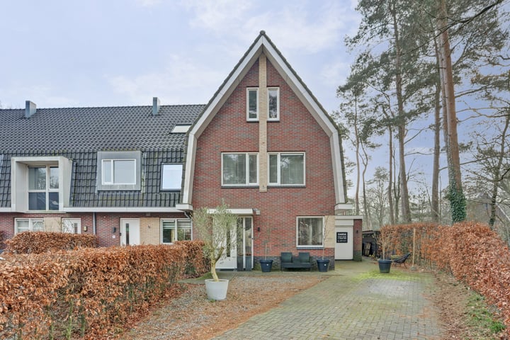 Arianehof 2 in Ermelo foto