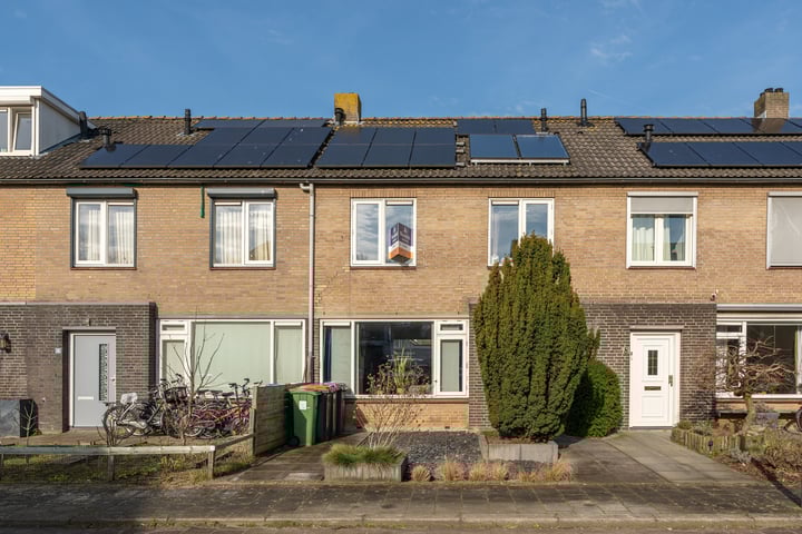 Arlonstraat 6 in 's-Hertogenbosch foto