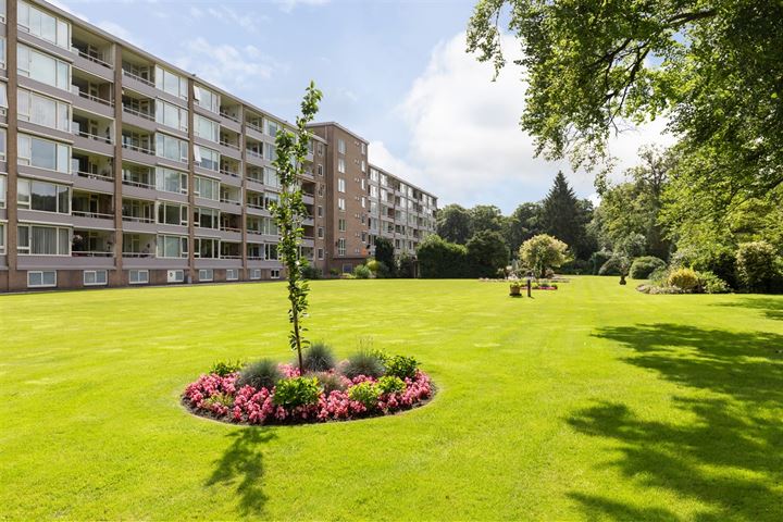 Arnhemse Bovenweg 12-91 in Zeist foto