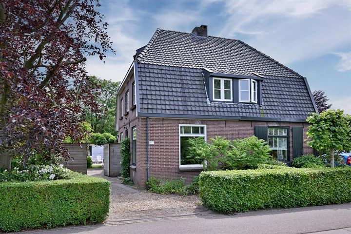 Arnhemsestraat 107 in Leuvenheim foto