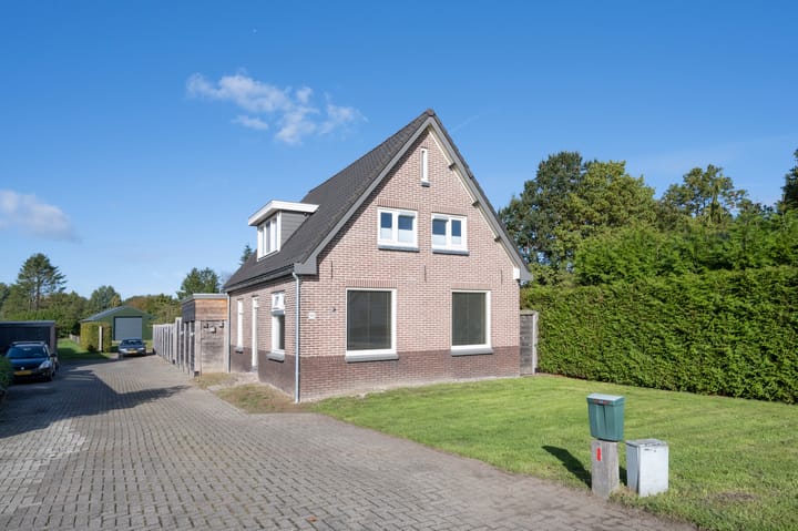 Arnhemsestraat 96 in Leuvenheim foto