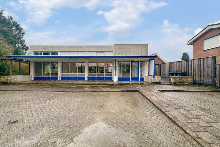 Arnhemseweg 33 in Rheden foto