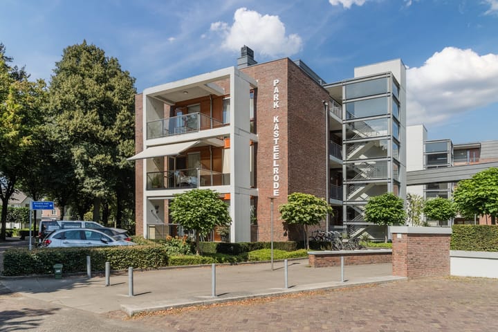 Arnold van Rodelaan 1 in Hapert foto