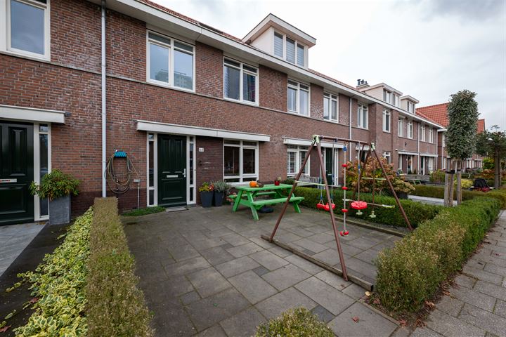 Arnout van Westenrijklaan 68 in Spijkenisse foto
