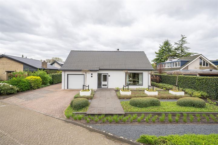 Arnoutlaan 67 in Hoeven foto