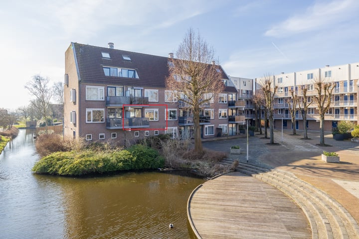 Arthur van Schendelplein 30 in Hillegom foto