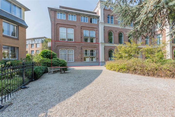 Arthur van Schendelstraat 140 in Utrecht foto