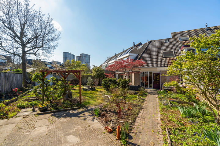 Asserdreef 64 in Maassluis