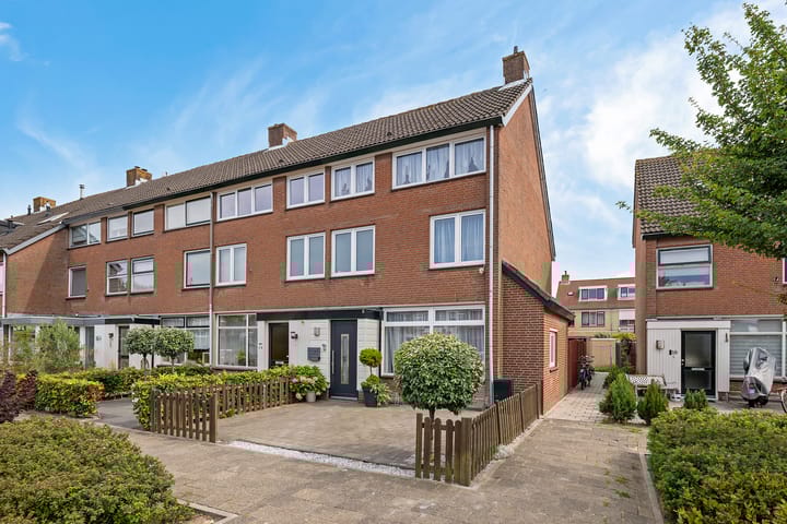Asterstraat 14 in Katwijk foto