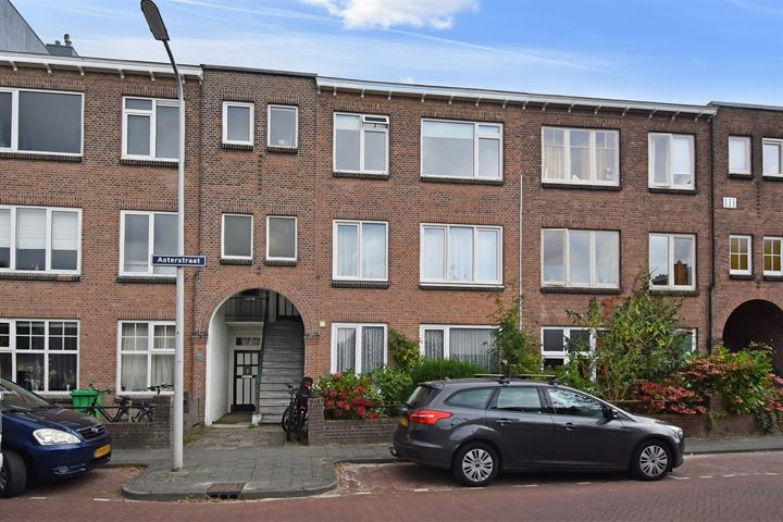 Asterstraat 48 in 's-Gravenhage foto