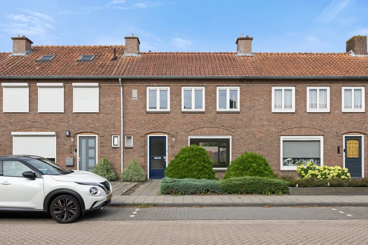 Foto van woning August Sniedersstraat 6, Waalwijk