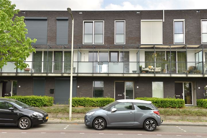 Augustalaan 6 in Bergen op Zoom foto