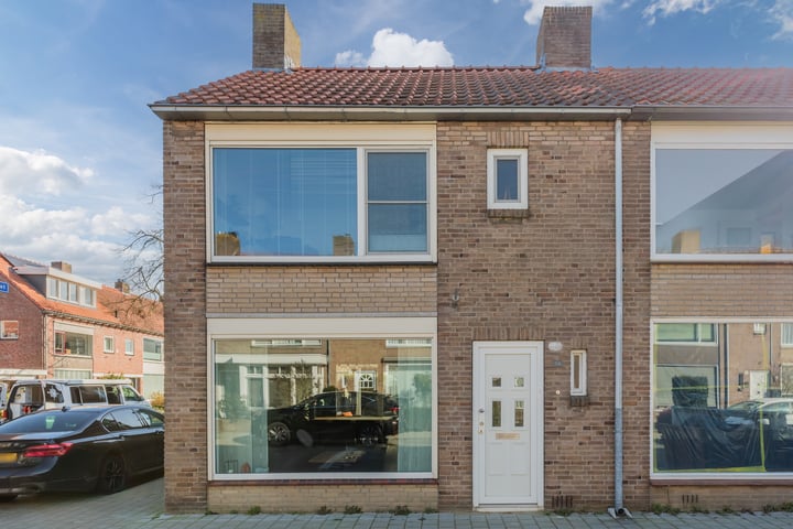 Augustinusstraat 14 in Tilburg foto