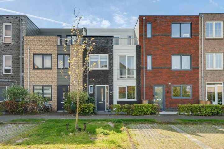 Aurorastraat 43 in Almere
