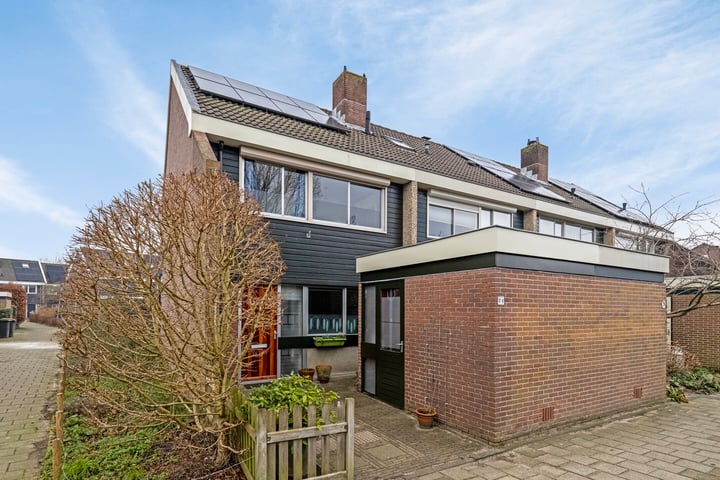 Avegaar 24 in Monnickendam foto