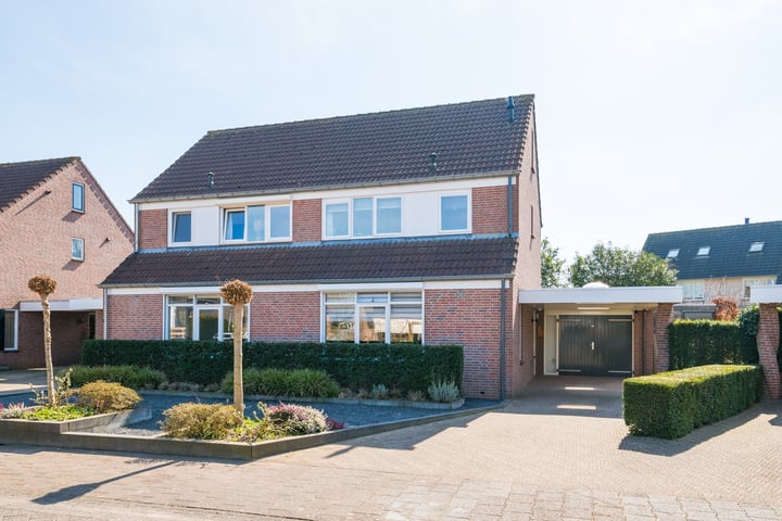 Averbeek 13 in Beek foto