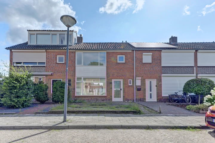 Foto van woning Averuitstraat 33, Waalwijk