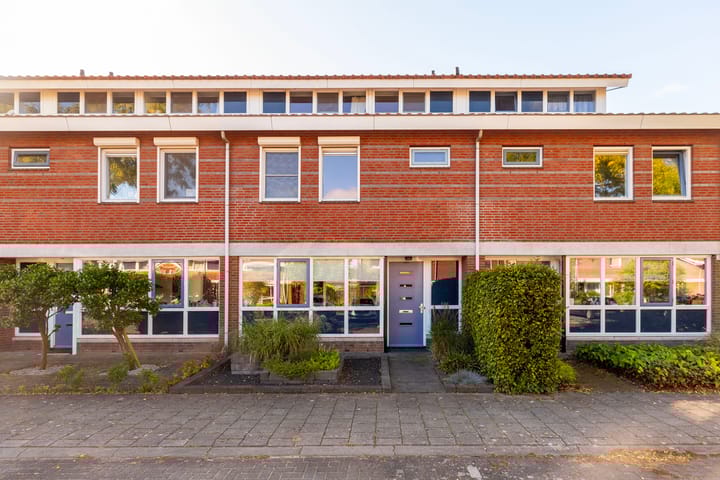 Avondster 32 in Elst