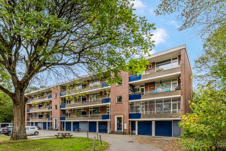 Azuurweg 298 in Tilburg