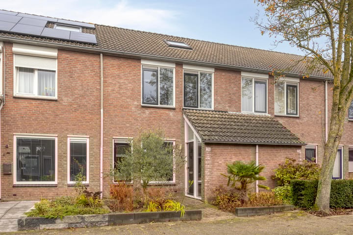 B.A.A. Engelbertinklaan 136 in Oldenzaal
