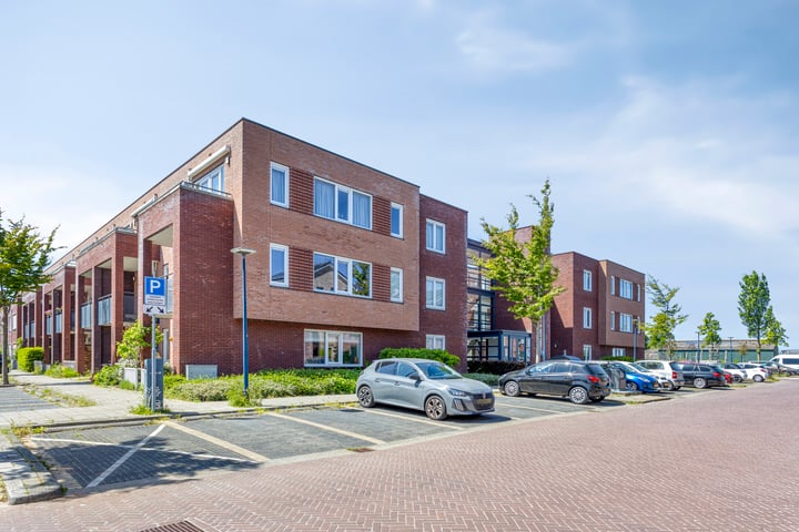 B.G.J. Berntzenstraat 59 in Sassenheim