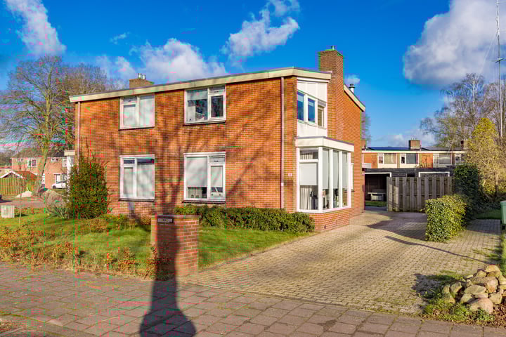B. Nieuwenhuisweg 6 in Nieuw-Weerdinge foto