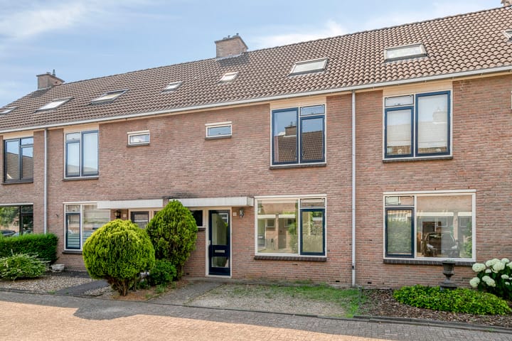 Baakberg 30 in Roosendaal