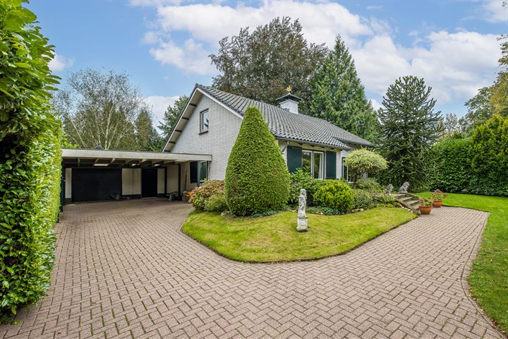 Baarnseweg 66 in Den Dolder foto