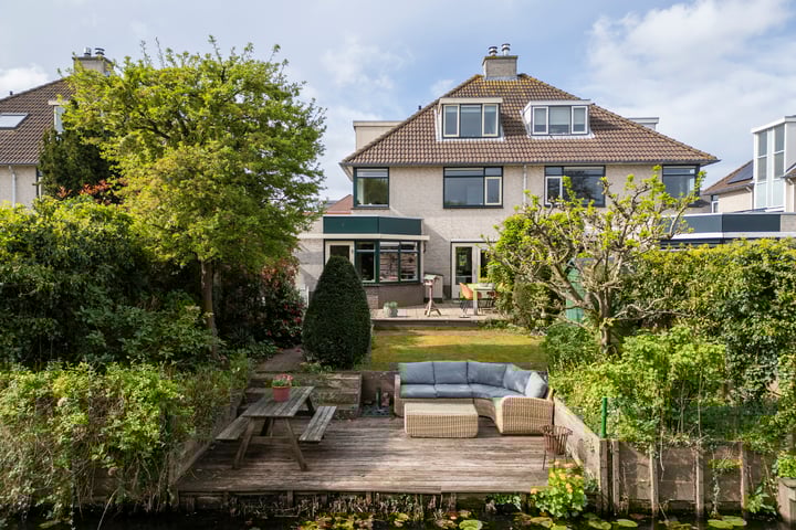 Baarslaan 71 in Voorhout foto
