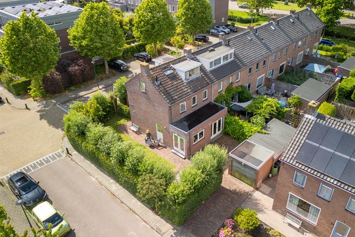 Baarslagstraat 10 in Abcoude foto