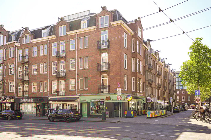 Baarsstraat 1-3 in Amsterdam foto