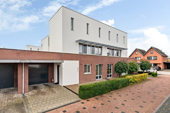 Baarsstraat 4 in Hengelo
