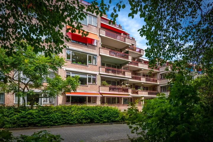 Bachlaan 137 in Zeist foto