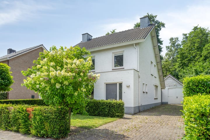 Bachlaan 18 in Helmond