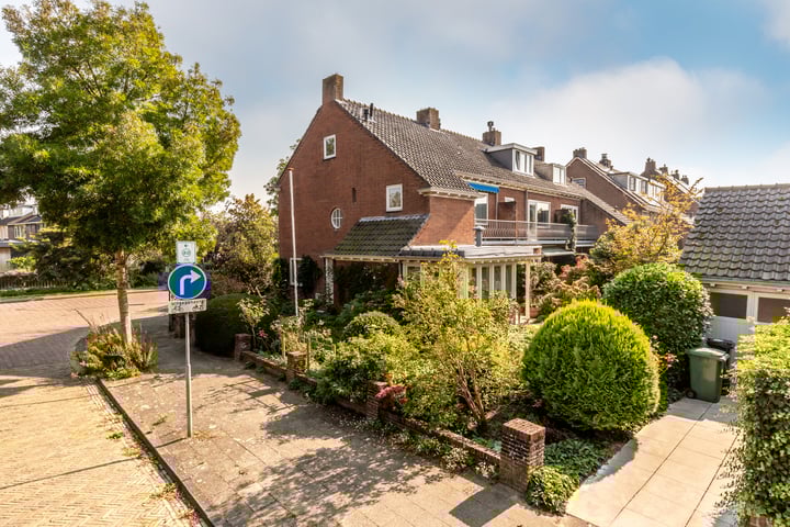 Bachlaan 30 in Heemstede foto
