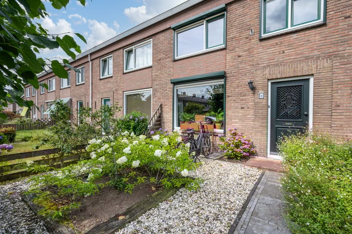 Foto van woning Bachlaan 4, Apeldoorn
