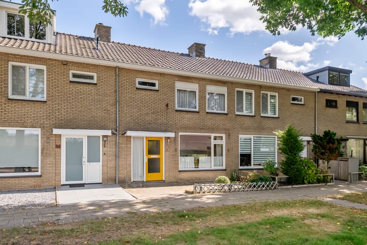 Bachlaan 40 in Culemborg foto