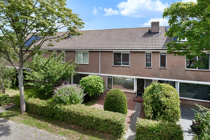 Bachlaan 56 in Alkmaar