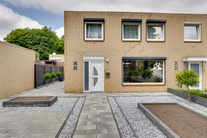 Bachstraat 20 in Geleen foto