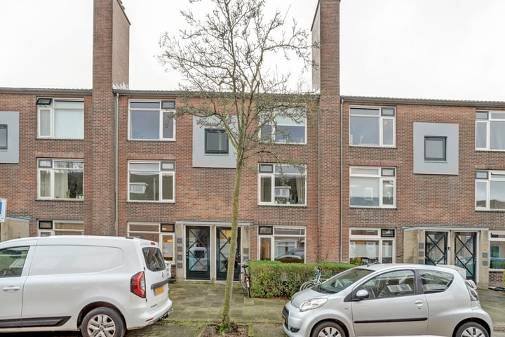 Bakhuizen van den Brinkstraat 7 in Utrecht foto