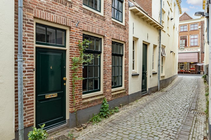 Bakkerstraat 4 in Zutphen foto