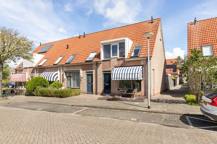 Baljuwlaan 14 in Rockanje foto