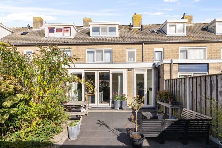 Baljuwstraat 20 in Den Helder foto