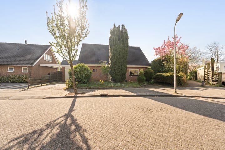 Ballumerbocht 12 in Emmeloord