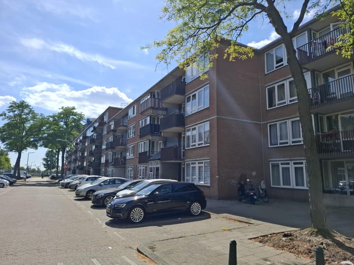 Baloeranstraat 47 in Rotterdam foto