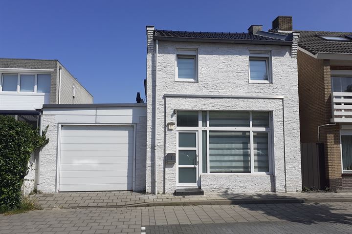 Balsebaan 97 in Bergen op Zoom foto