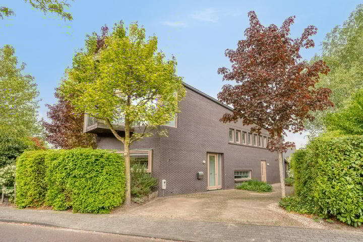Bamshoevelaan 71 in Enschede foto
